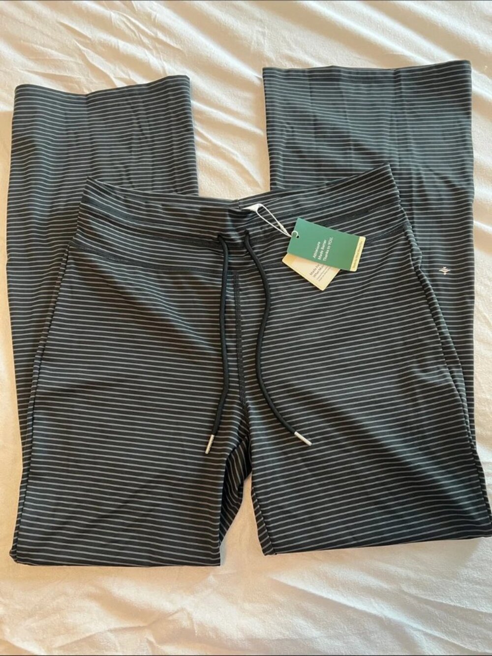 NWT Halara Charcoal and White Striped Drawstring Pants XL - Picture 2 of 4